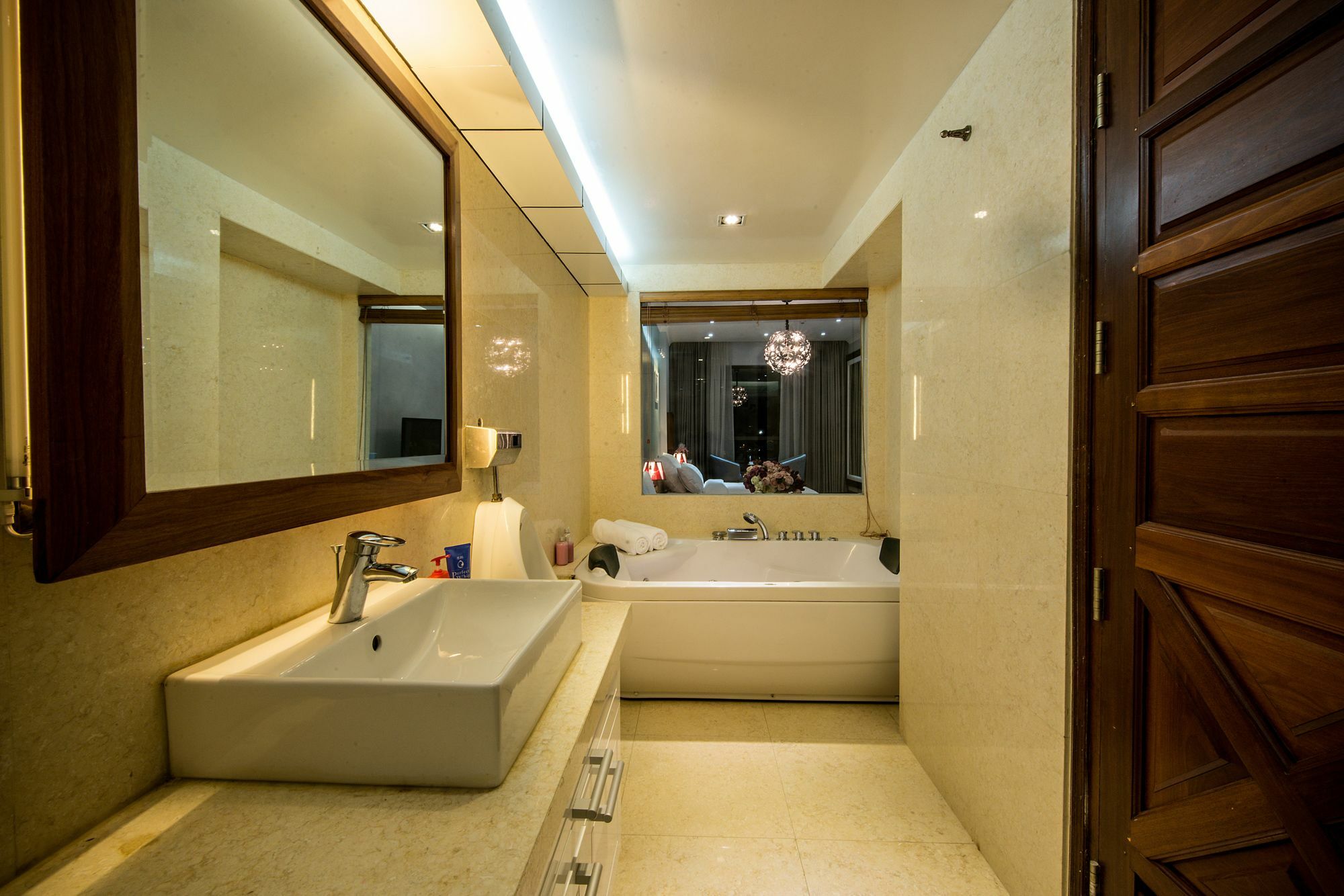 New Gate Apartment Ханой Экстерьер фото